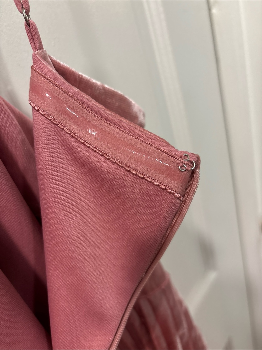 Avec Les Filles Women’s Pink Velvet Pleated Skirt Midi Dress Size 12 Party EUC - Picture 10 of 10